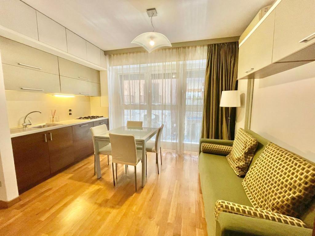 Garibaldi Loft House Apartment Bari Bagian luar foto